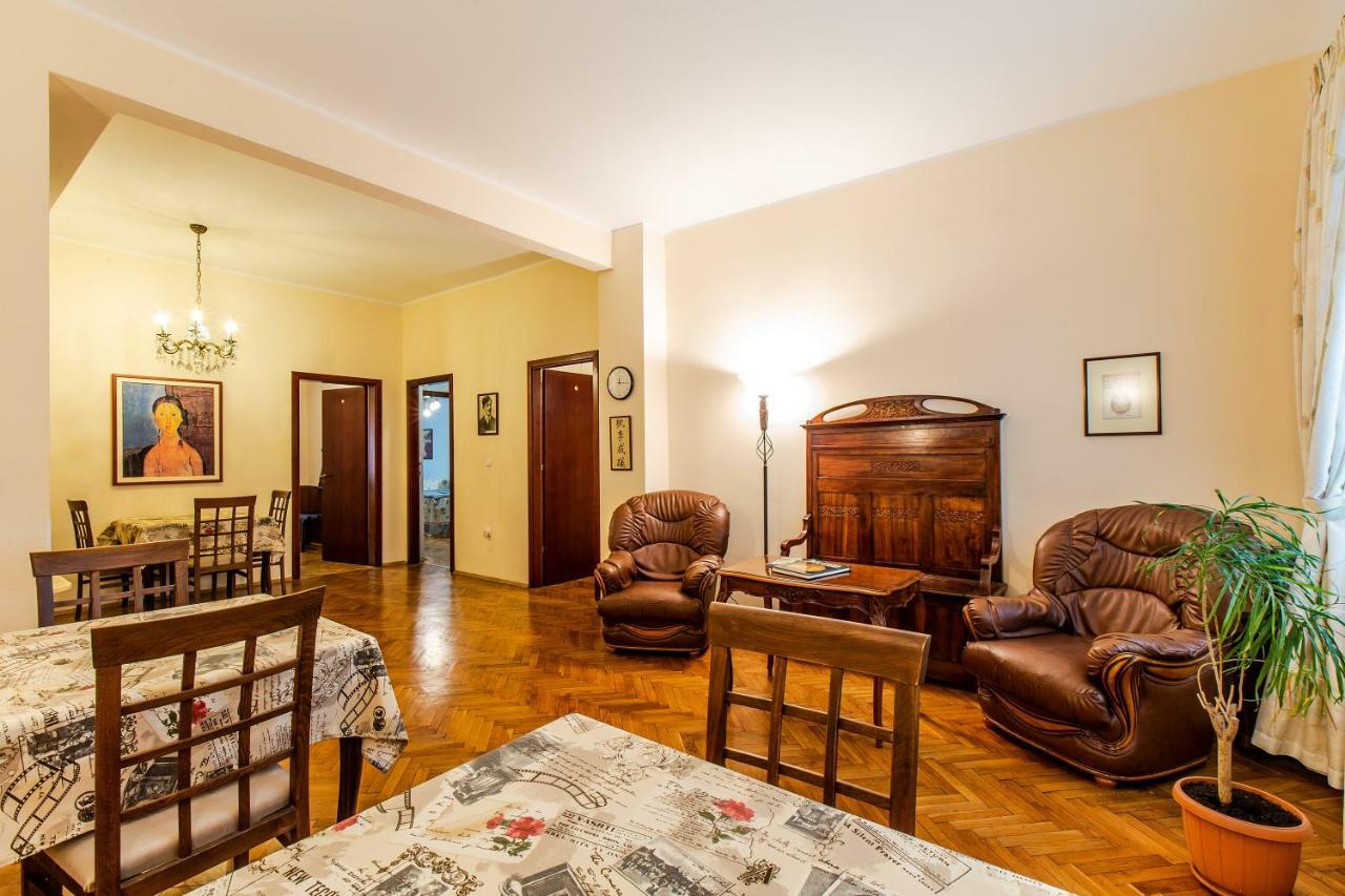 Casa Ferrari Bed & Breakfast Sofia Extérieur photo